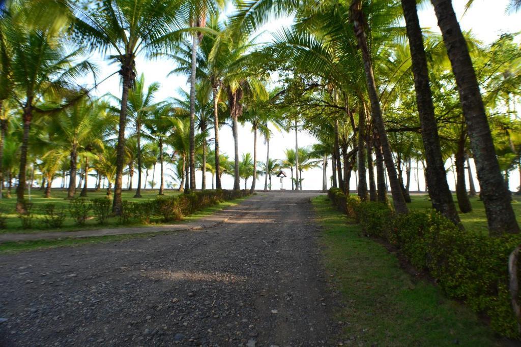 Hotel La Isla Parrita Ngoại thất bức ảnh