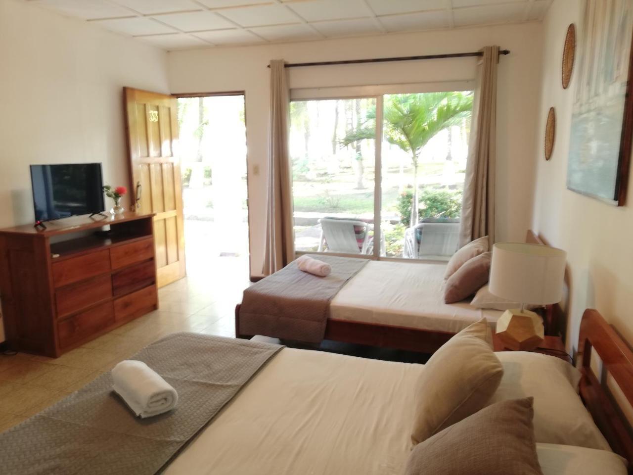 Hotel La Isla Parrita Ngoại thất bức ảnh