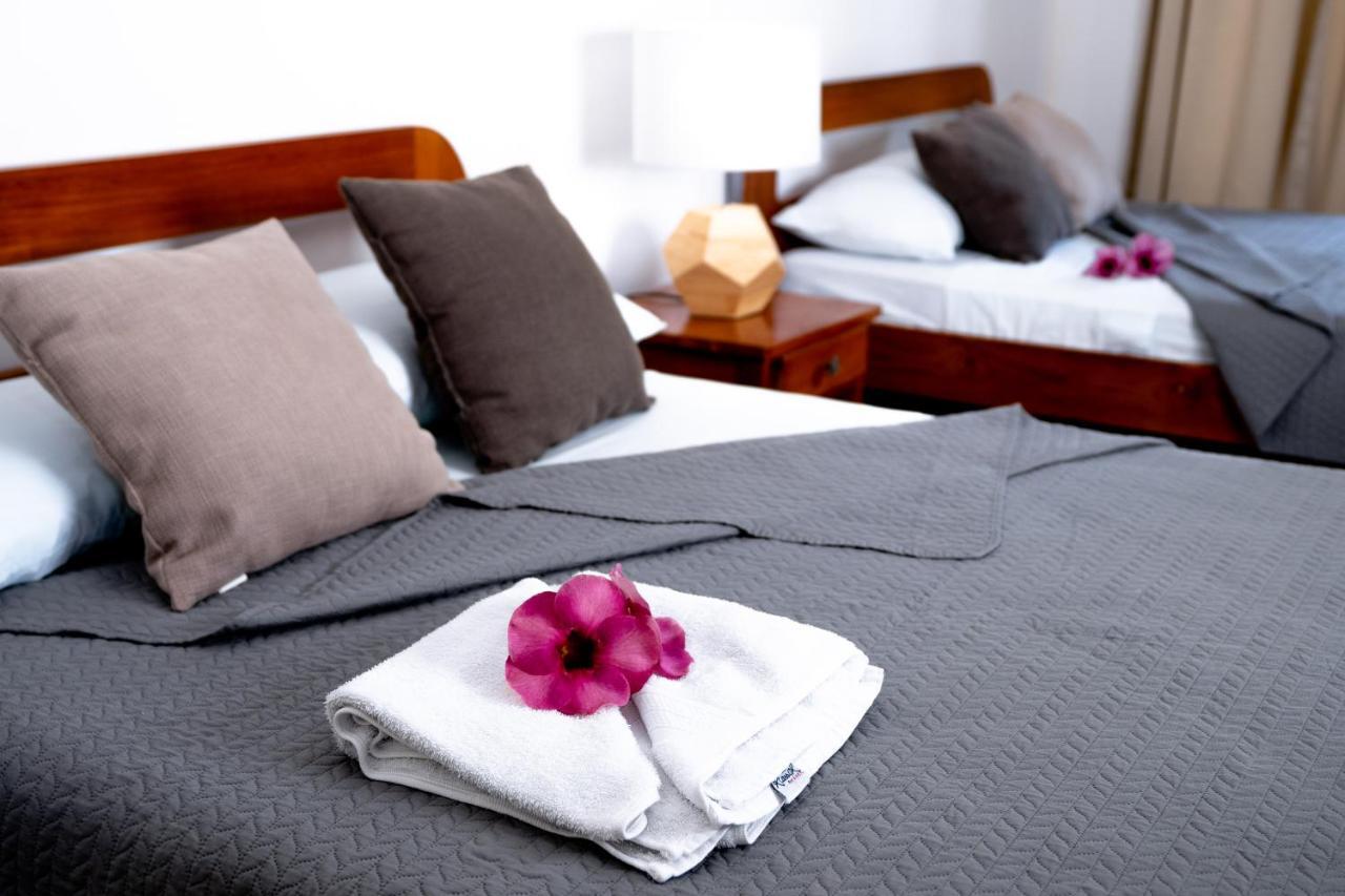 Hotel La Isla Parrita Ngoại thất bức ảnh