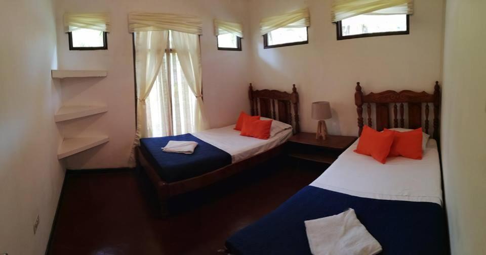 Hotel La Isla Parrita Ngoại thất bức ảnh